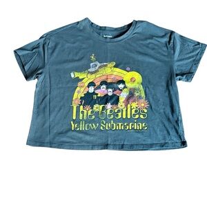 Old Navy Women’s Green Large Beatles Yellow Submarine Graphic Tee Shirt